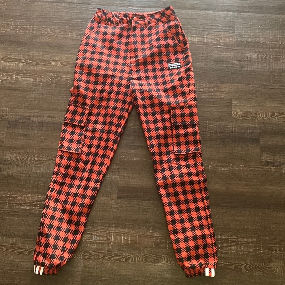 EUC adidas twill cargo joggers 2XS